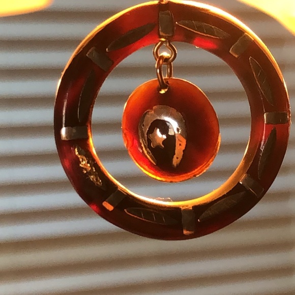 Victorian pique tortoise shell earrings - Picture 8 of 16